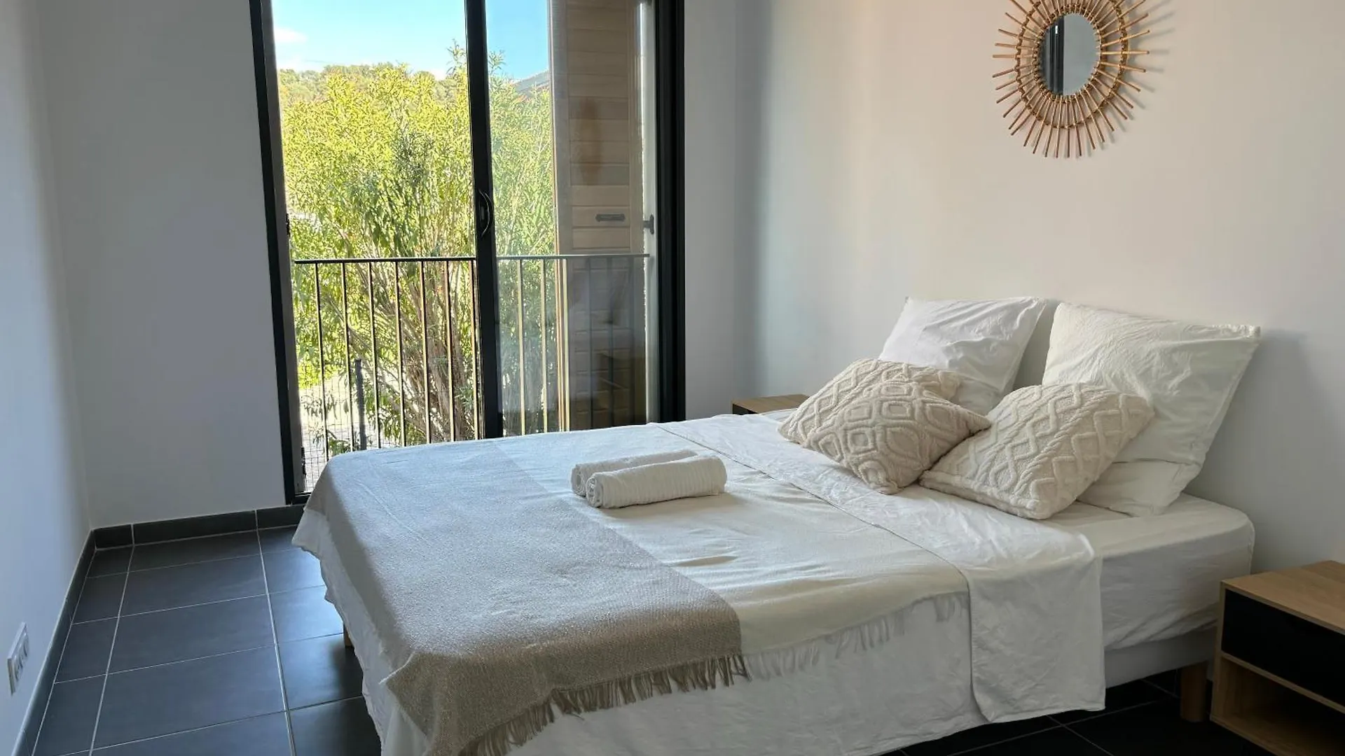 Appartement Bormes 아파트